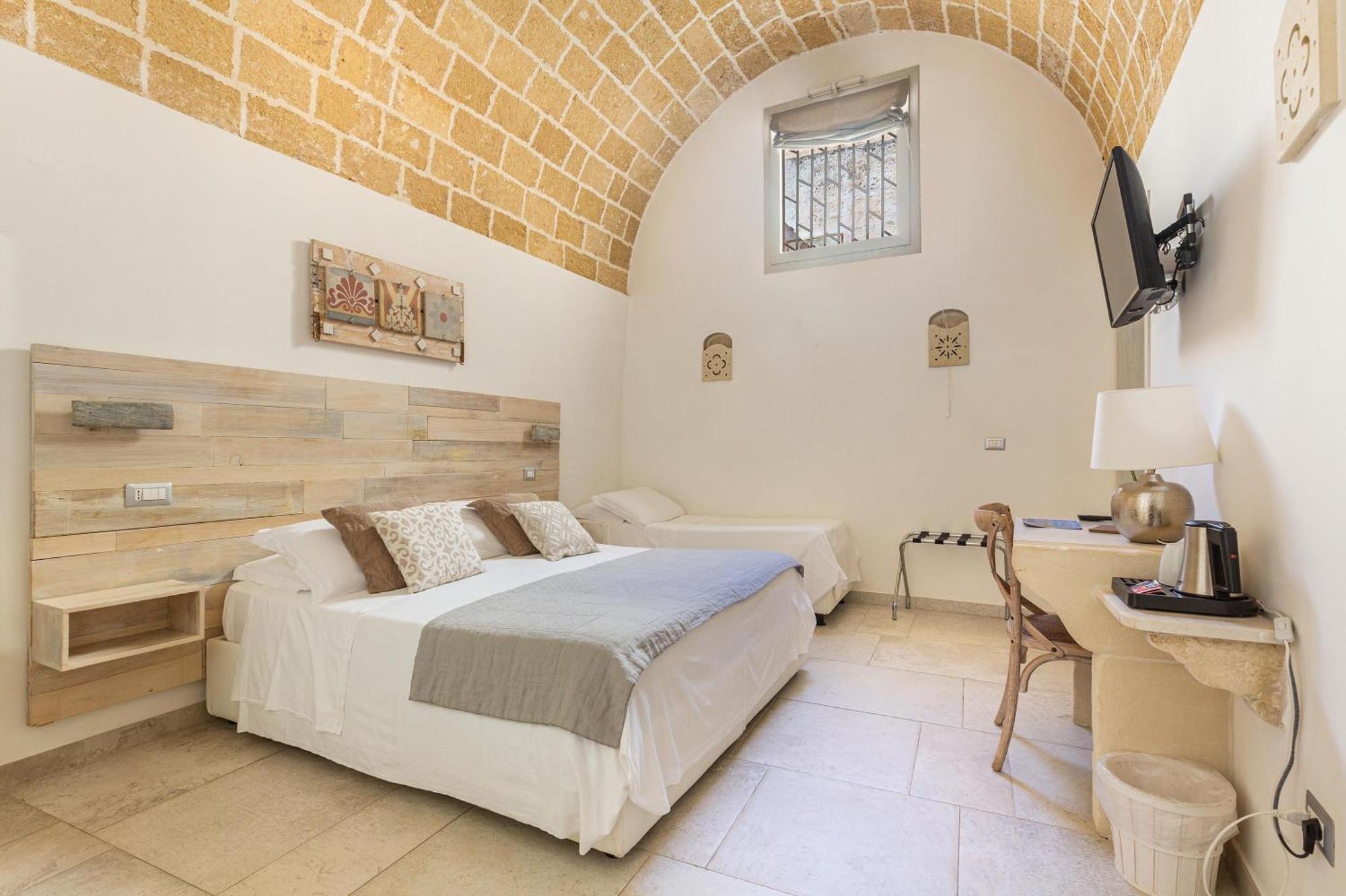 Clara Domus Bed & Breakfast Gallipoli Exterior foto