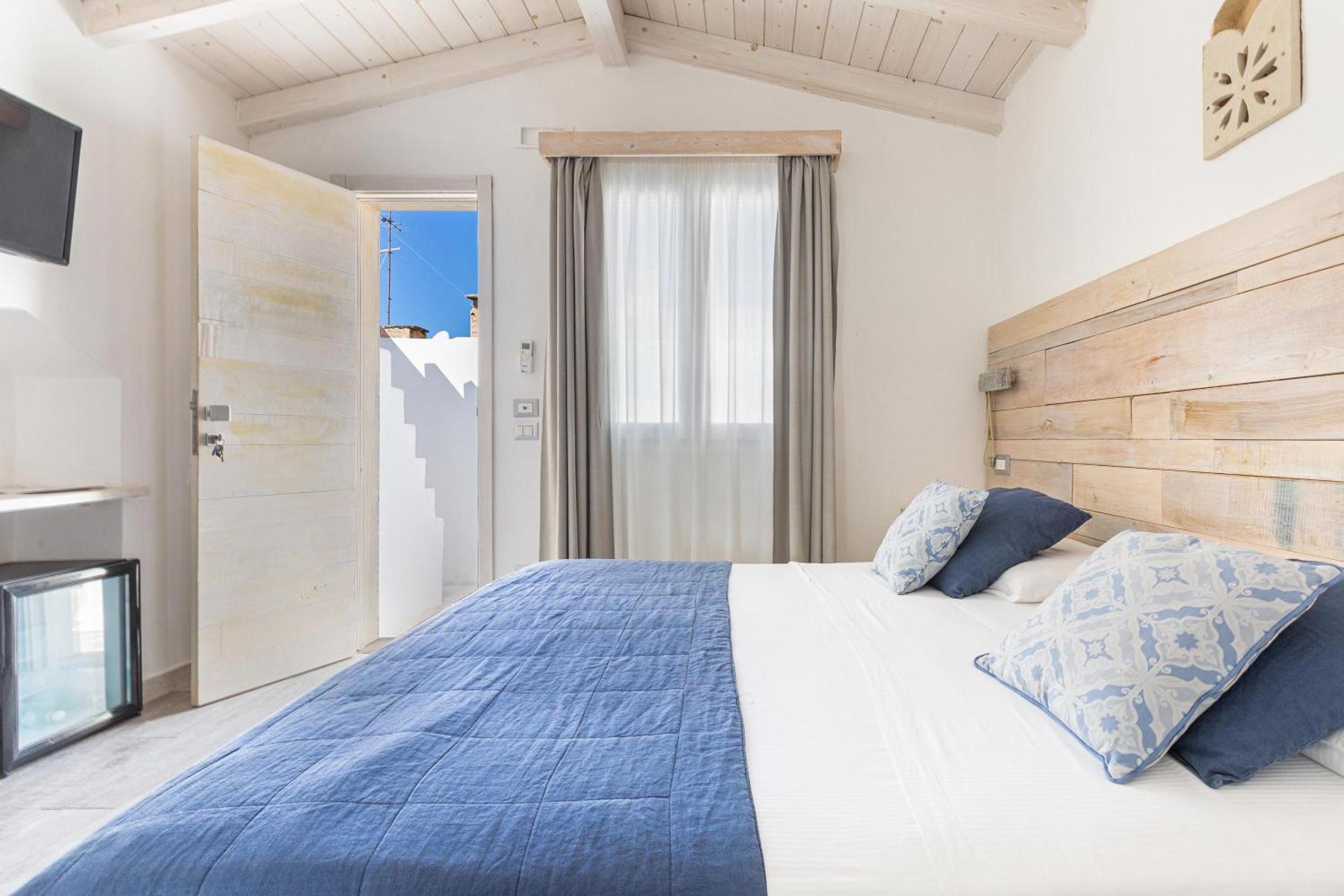 Clara Domus Bed & Breakfast Gallipoli Exterior foto