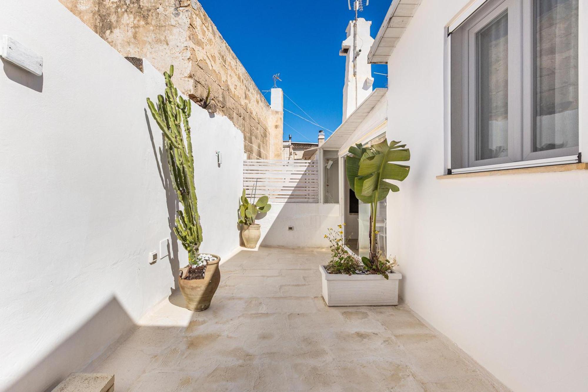 Clara Domus Bed & Breakfast Gallipoli Exterior foto